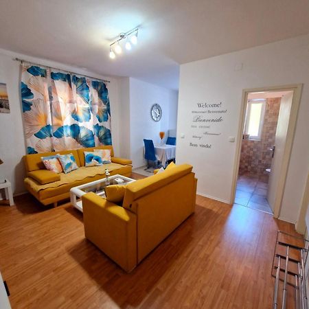 Apartment Lidija Krk Town Exterior photo