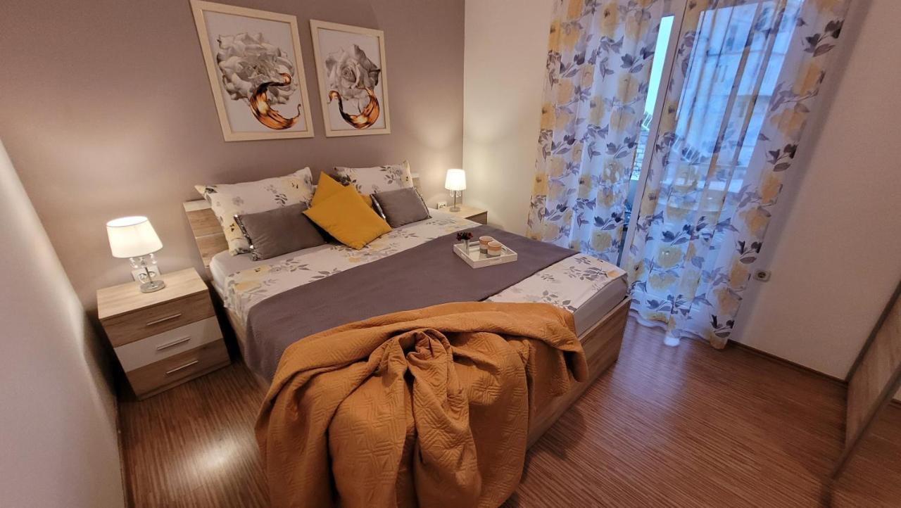 Apartment Lidija Krk Town Exterior photo